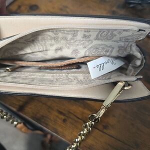 Chic Beige Crossbody Bag with Chain Strap